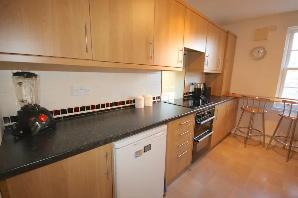 Potterrow - Edinburgh City Apartment